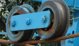 猴車(chē)托繩輪組的維護(hù)方法